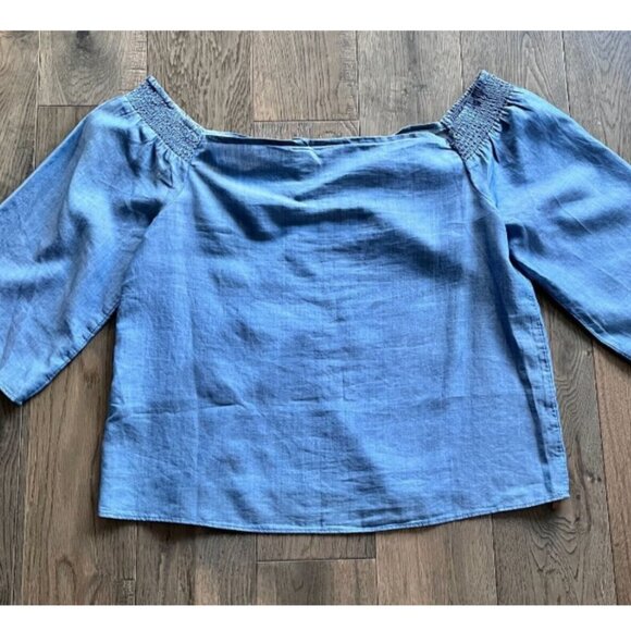 Hinge Chambray Off Shoulder Top Size XS Blue Flowy Boho Blouse Lightweight - Picture 5 of 7